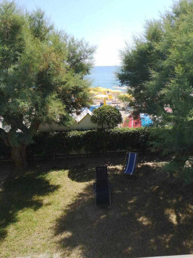Ferienwohnung Giardino Sul Mare Casa Casoni Numana Exterior foto