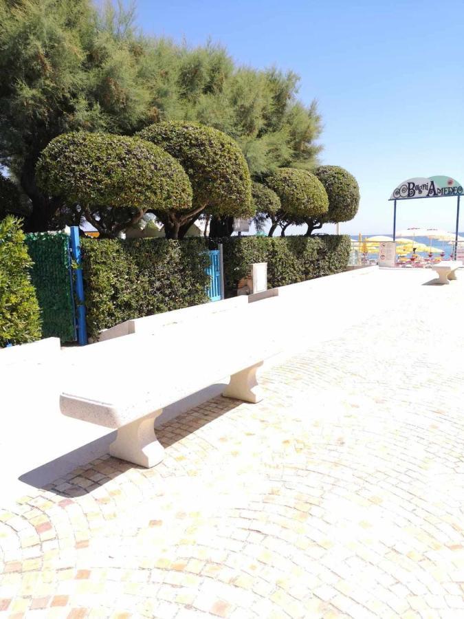 Ferienwohnung Giardino Sul Mare Casa Casoni Numana Exterior foto